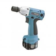 Фото - Аккумуляторный ударный шуруповерт Makita 6918FDWDE Аккумуляторный ударный шуруповерт Makita 6918FDWDE