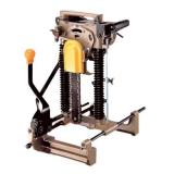 Фото - Цепной бороздодел Makita 7104L Цепной бороздодел Makita 7104L